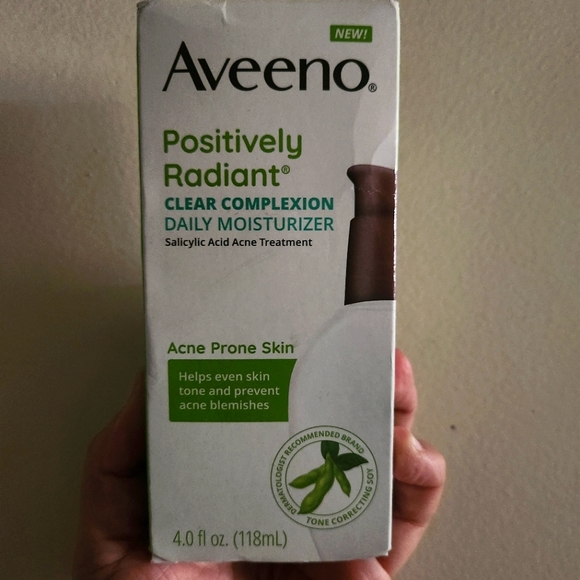 Aveno daily moisturizer - Picture 1 of 4